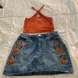 Jean skirt and keyhole top